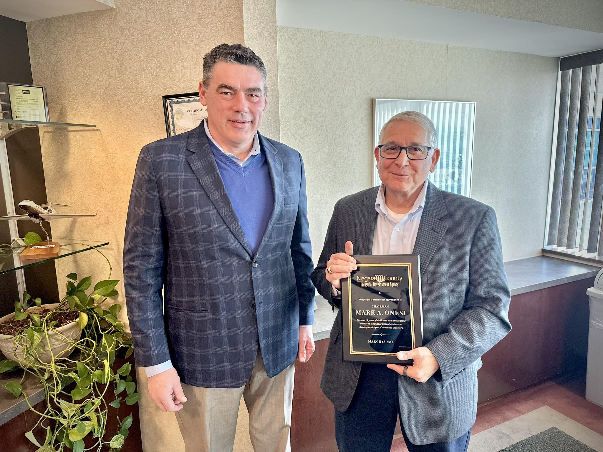 IDA Honors Outgoing Chair Onesi, Krempa Elected as New Chair